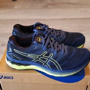 Asics Nimbus 23